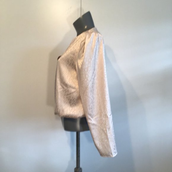 Sincerely Jules Satin Leopard Print Blouse Size S - Picture 5 of 7